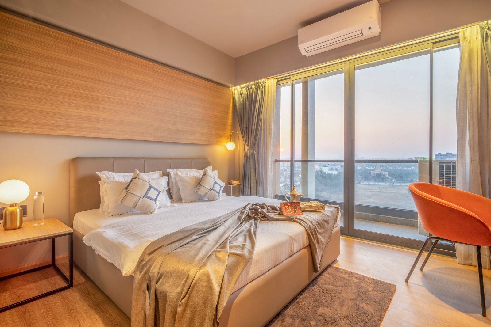 The Vilton premium studio interior